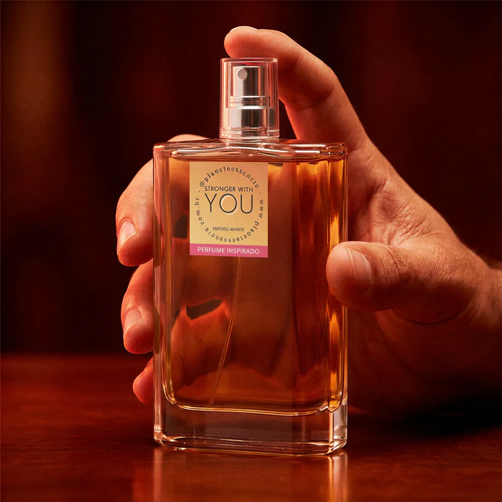 Perfume 79, inspirado no Stronger With You